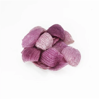 Je vakuově smažená fialová cibule vhodná pro speciální dietní potřeby, jako j...